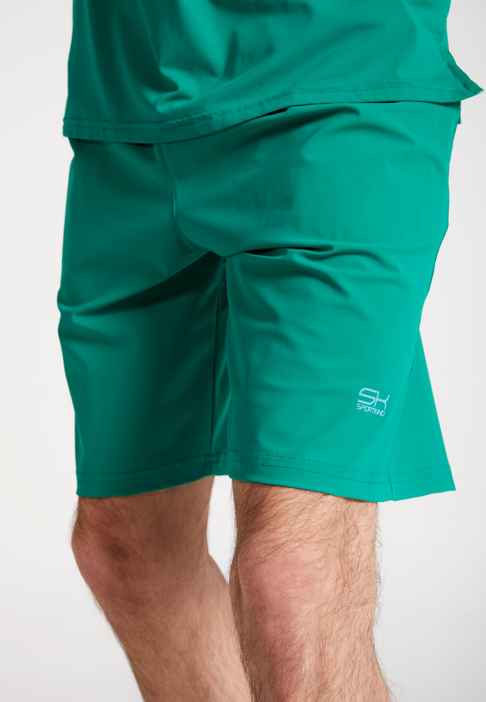 Jungen & Herren Tennis Shorts lang, smaragd grün von SPORTKIND